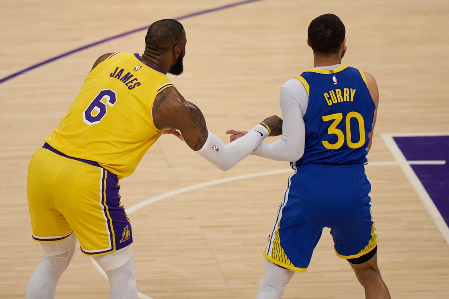 Lakers Warriors
